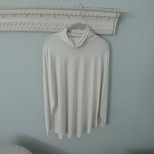 Turtle neck. Tunic top